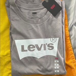 Levi's Classic Gray Short Sleeve Tee